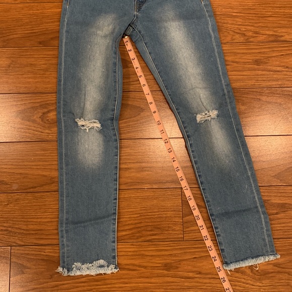 Acne Studios Skin 5 Deep Mid Rise Crop Jeans - Picture 9 of 11